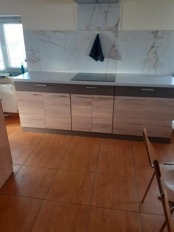 Hostel Stozhary テルノーピリ エクステリア 写真